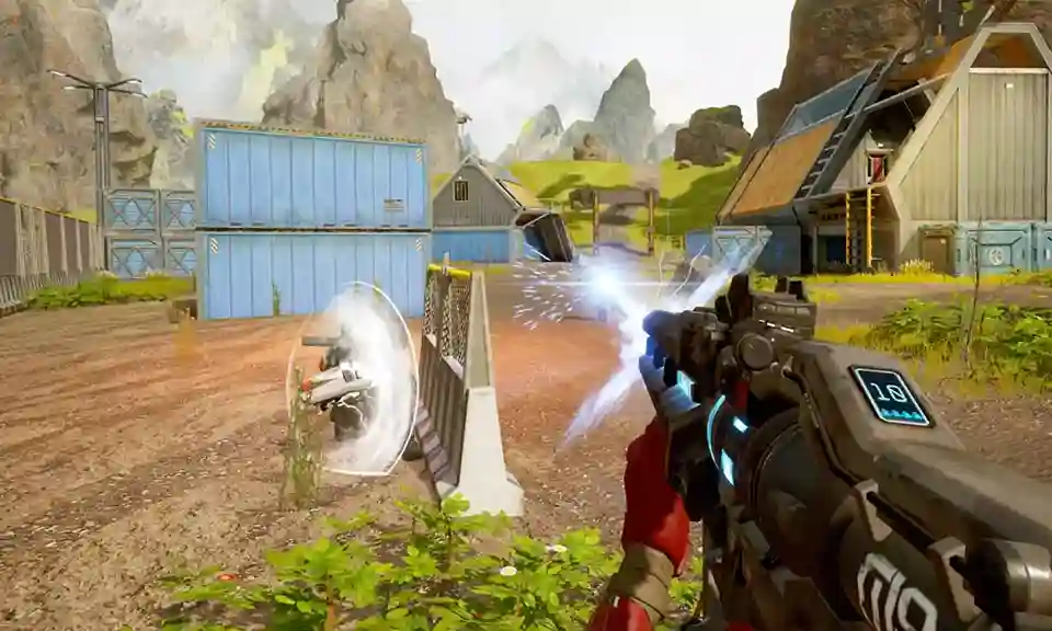 صورة لشخصية خيالية من لعبة Apex Legends Mobile تستخدم قدرات خاصة في معركة داخلية