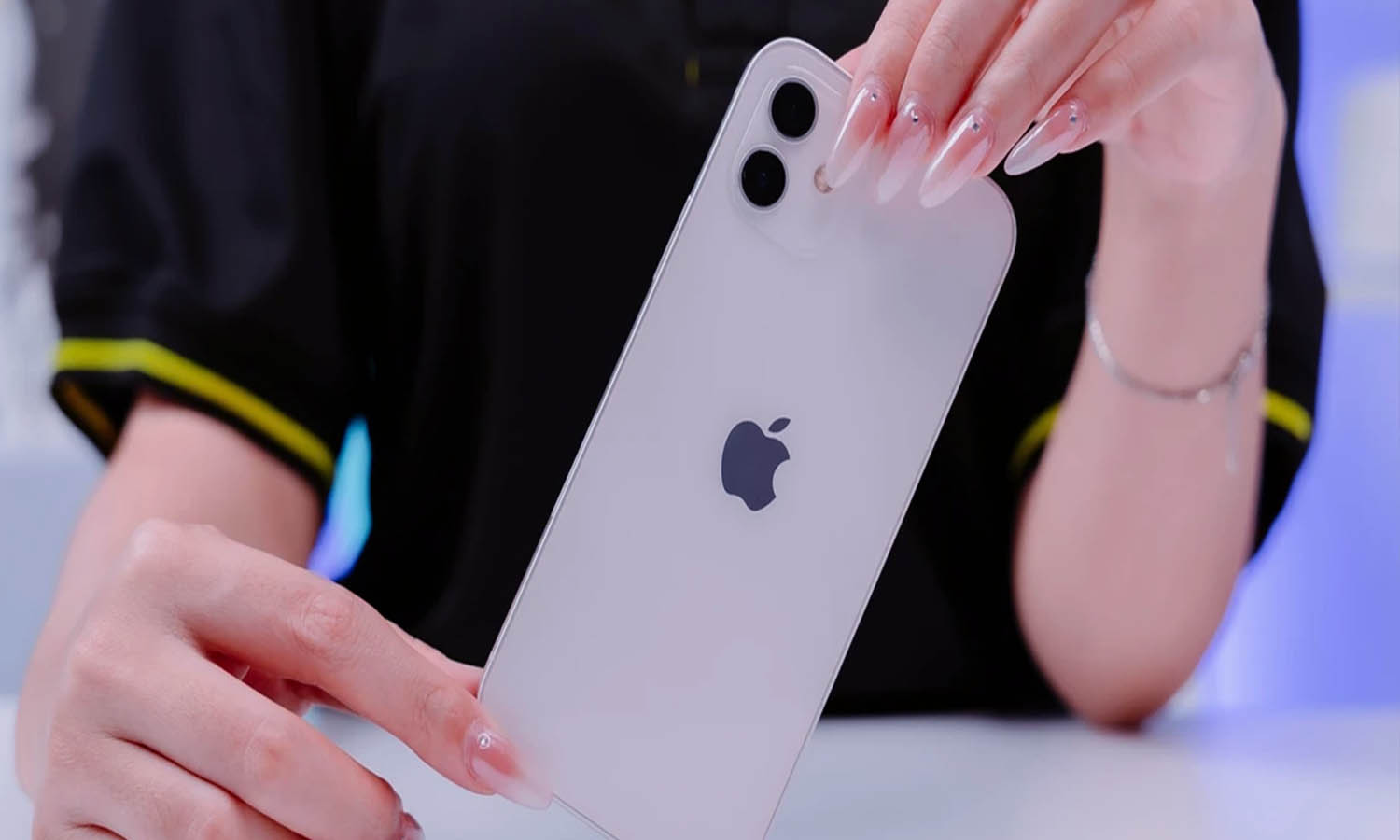 قبل شراء هاتف آيفون مستعمل.. اقرأ هذه النصائح الـ 10 الهامة!