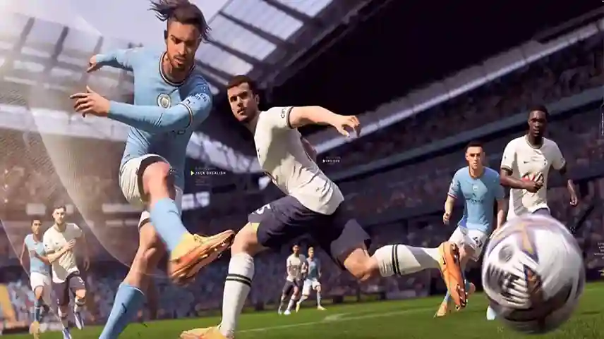 هذه الصورة عبارة عن صورة للاعبين مشهورين أثناء مباراة كرة قدم ضمن لعبة FIFA على جهاز PS4
