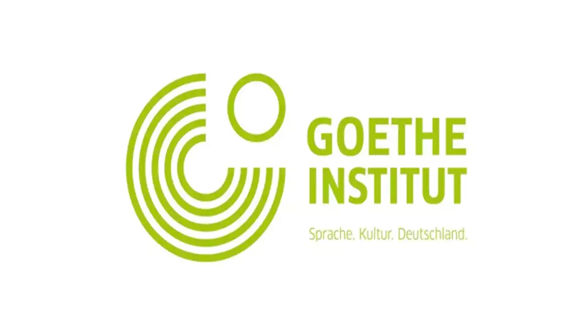 الصورة تحتوى على شعار معهد جونه Goethe لتعلم اللغة الألمانية في مصر