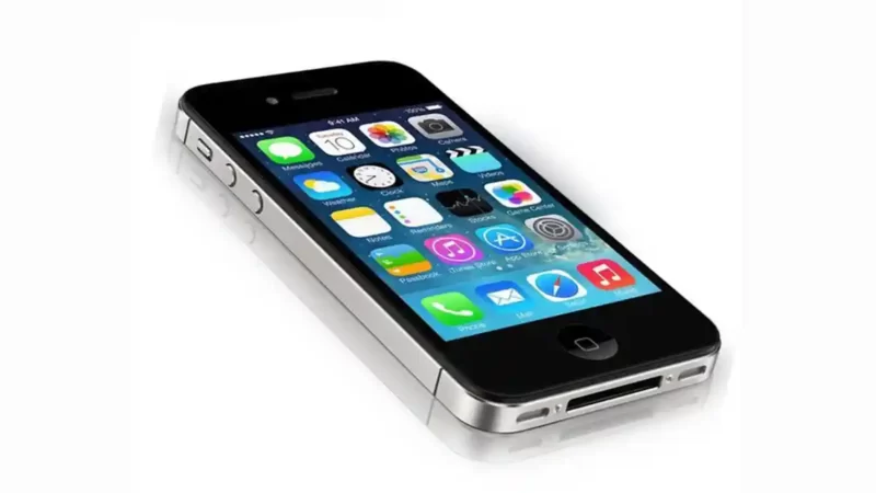 صورة هاتف iPhone4S-2011 ضمن مقالن عن جميع انواع الايفون بالترتيب وإصدراتها مع الاسعار والصور